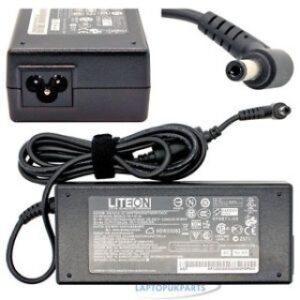 CHARGEUR ADAPTABLE PC PORTABLE TOSHIBA 19V 4.74A